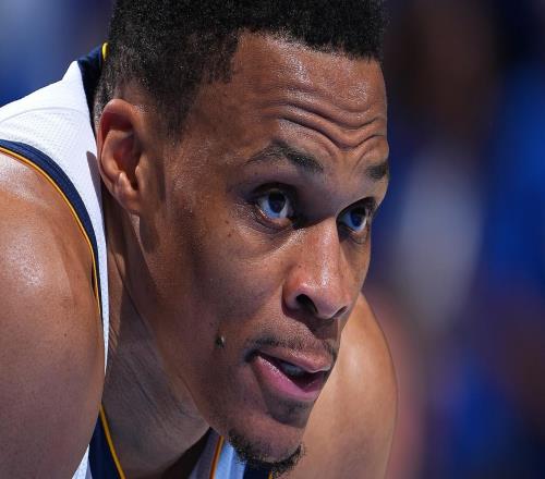 曝威少收到一支中國球隊的報價，從一細(xì)節(jié)看或是北京首鋼